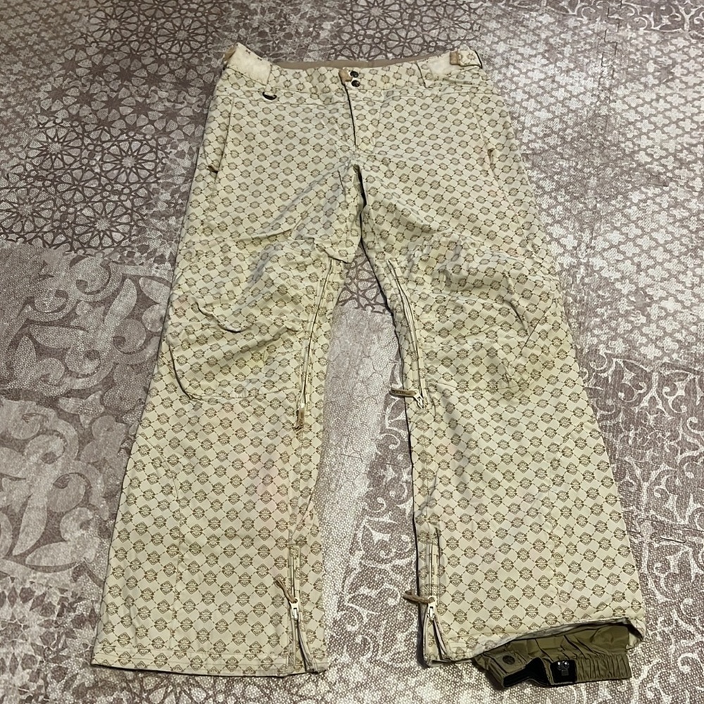 Roxy snowboarding pants